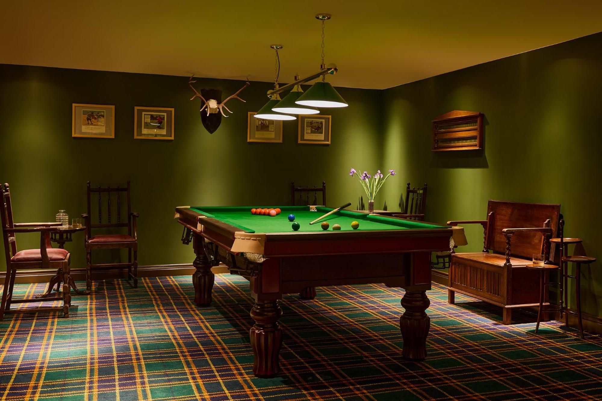 Adelphi Portrush Hotell Eksteriør bilde