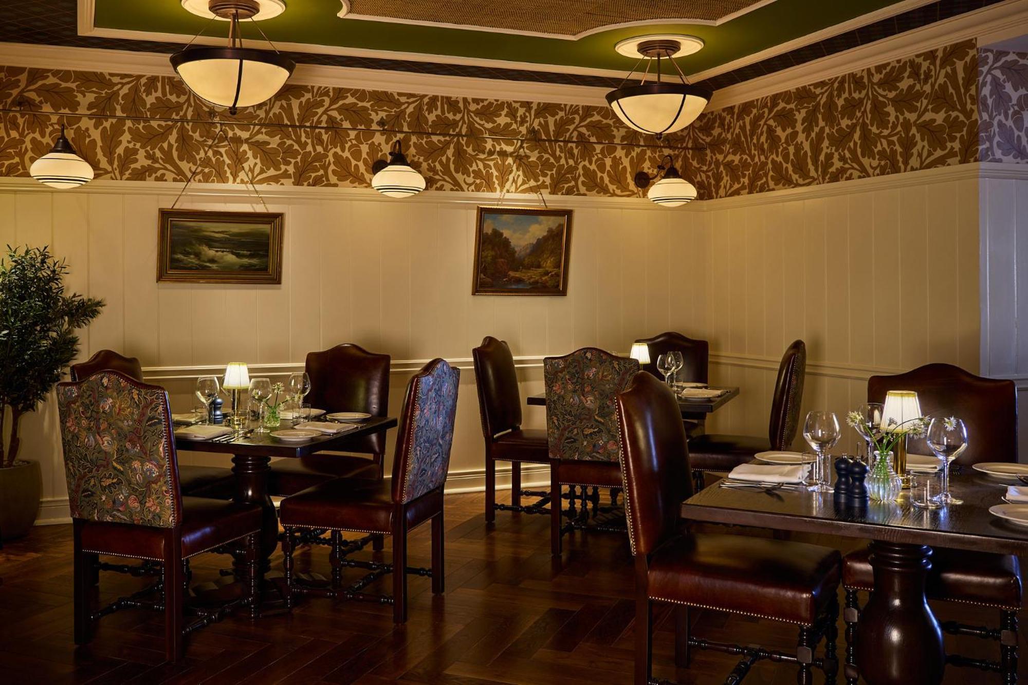 Adelphi Portrush Hotell Eksteriør bilde