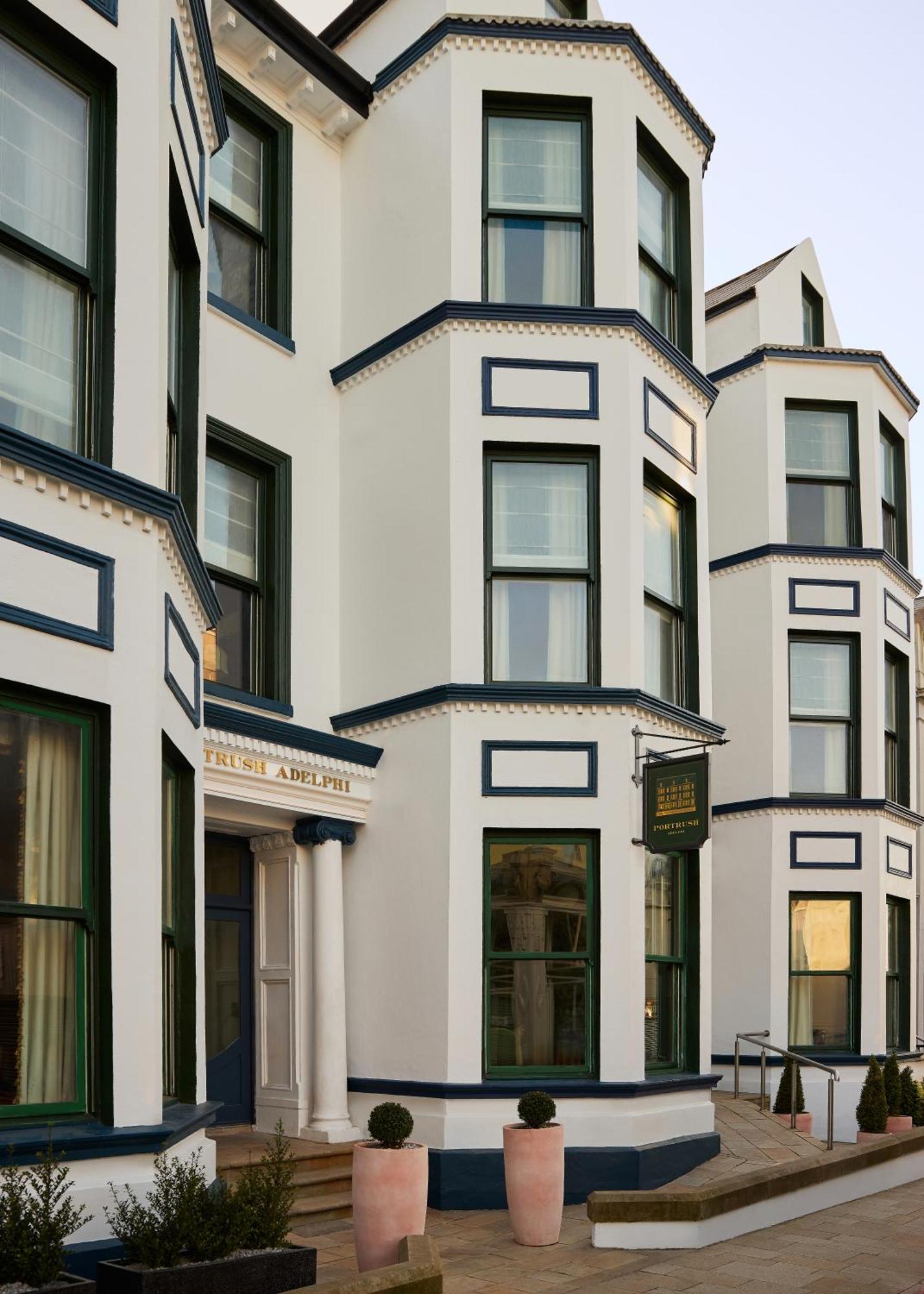 Adelphi Portrush Hotell Eksteriør bilde