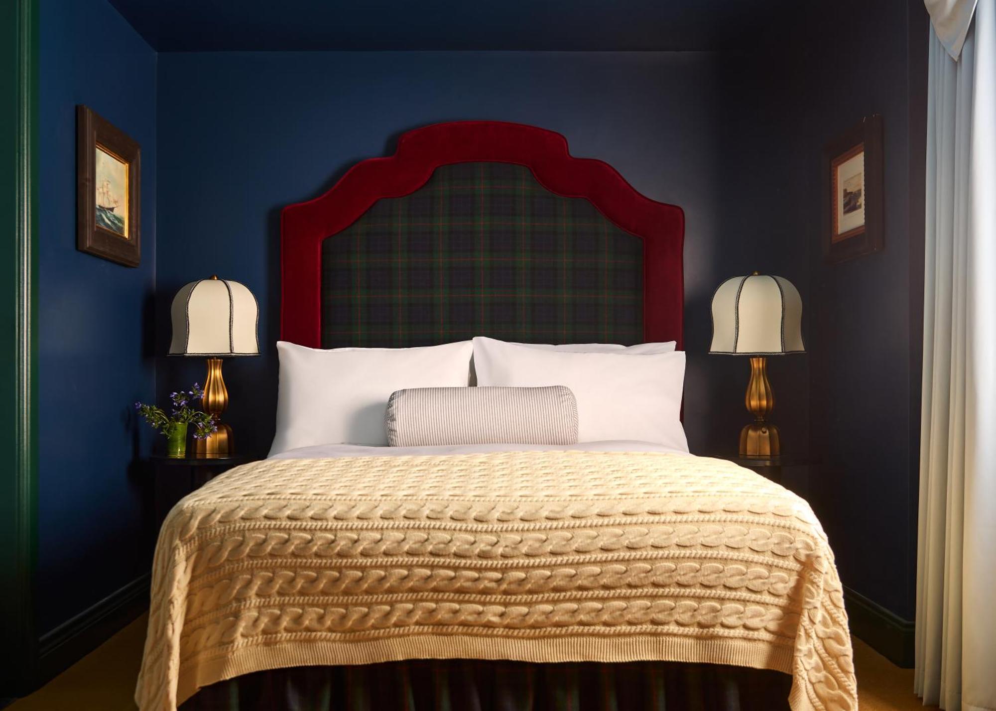 Adelphi Portrush Hotell Eksteriør bilde